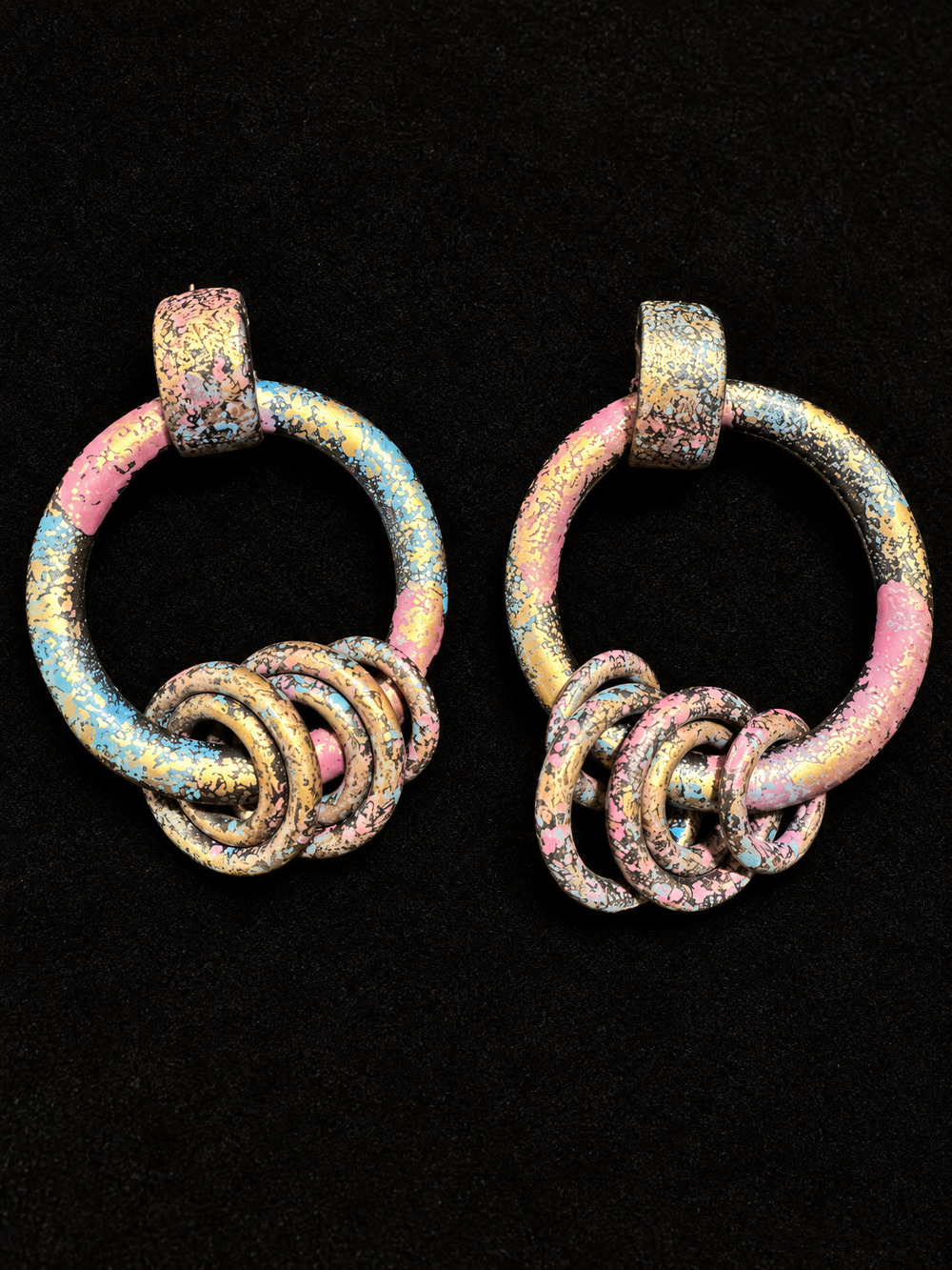 ⚜️ Artisan Hoop Earrings | Knotted Statement | Speckled Multicolor 💗